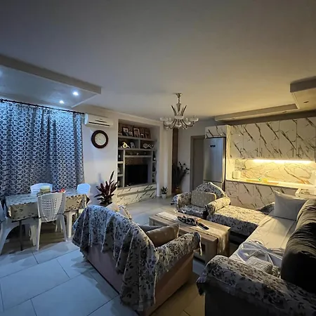 Pandeklare Apartment *