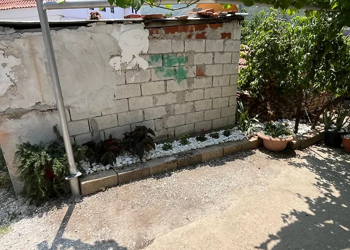 Apartment Pandeklare *